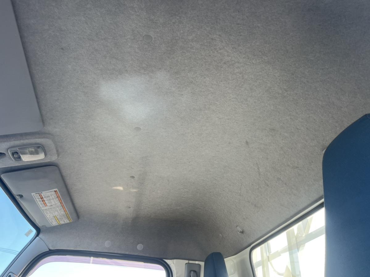 平成26年キャンターワイドロング平ボディー準中型免許可|中古トラックの販売・買取・査定のアイナビ