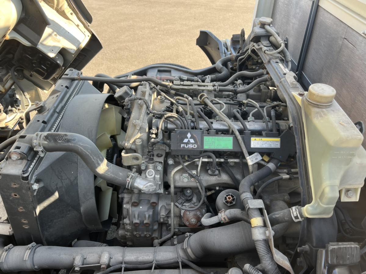 平成26年キャンターワイドロング平ボディー準中型免許可|中古トラックの販売・買取・査定のアイナビ