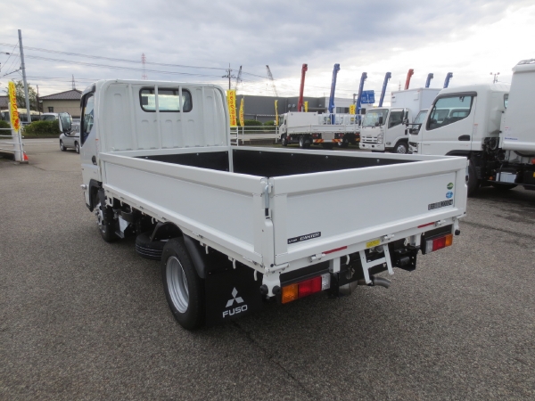 三菱キャンター全低床平ボディ|中古トラックの販売・買取・査定のアイナビ
