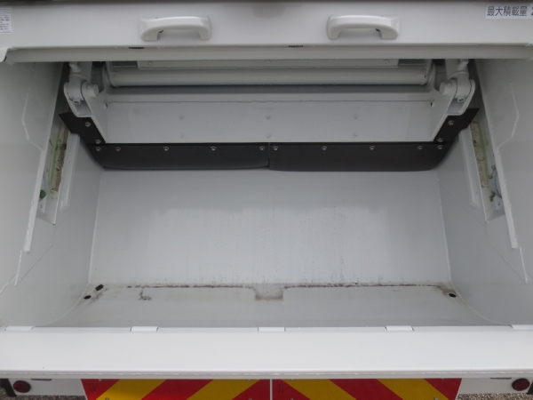 三菱キャンタープレスパッカー|中古トラックの販売・買取・査定のアイナビ