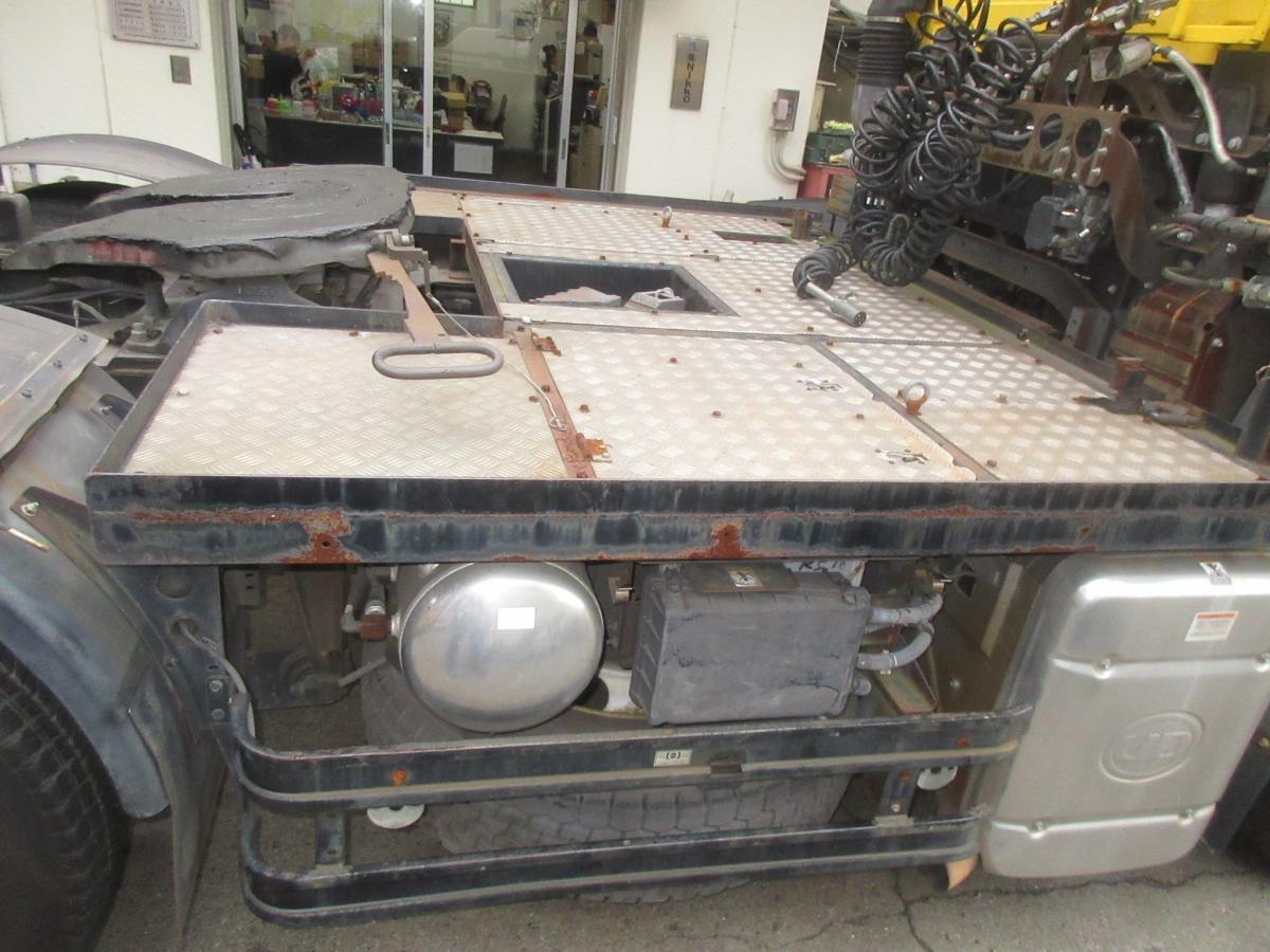 車検付き11.5トントラクタ|中古トラックの販売・買取・査定のアイナビ