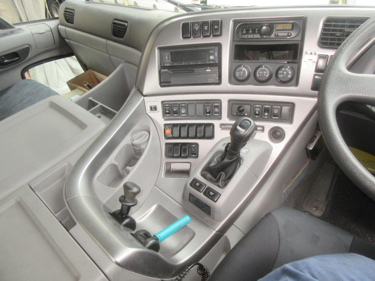 車検付き11.5トントラクタ|中古トラックの販売・買取・査定のアイナビ