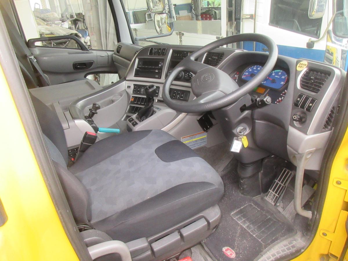 車検付き11.5トントラクタ|中古トラックの販売・買取・査定のアイナビ