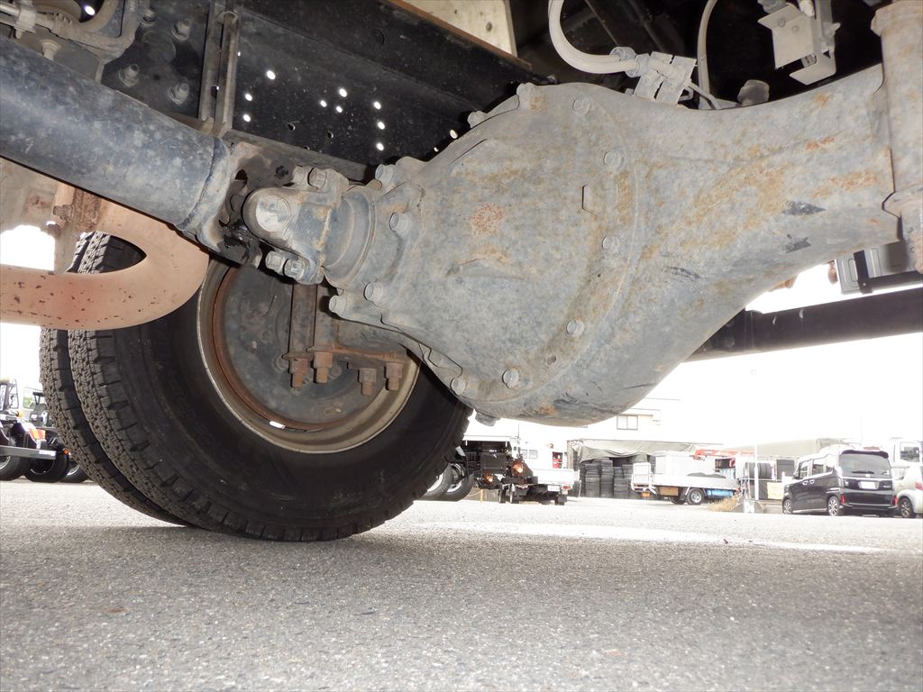 H29 フォワード ダンプ|中古トラックの販売・買取・査定のアイナビ