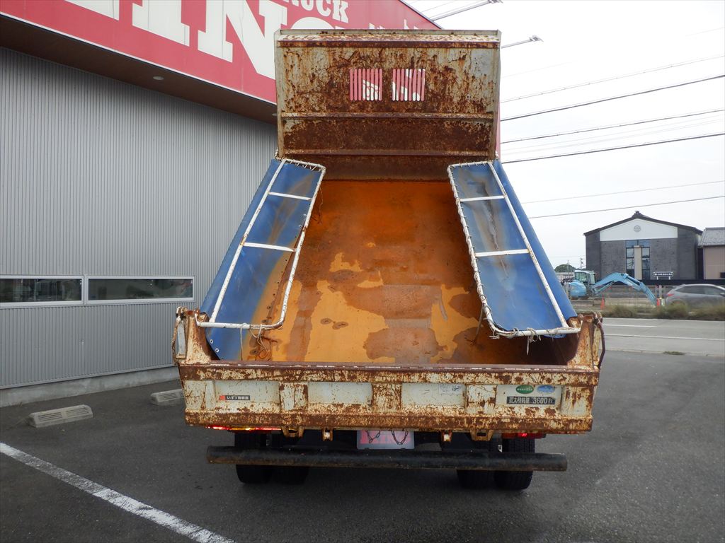 H29 フォワード ダンプ|中古トラックの販売・買取・査定のアイナビ