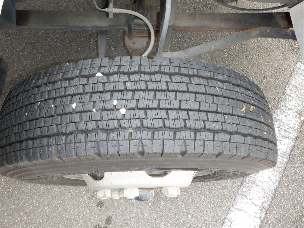 H29 フォワード ダンプ|中古トラックの販売・買取・査定のアイナビ