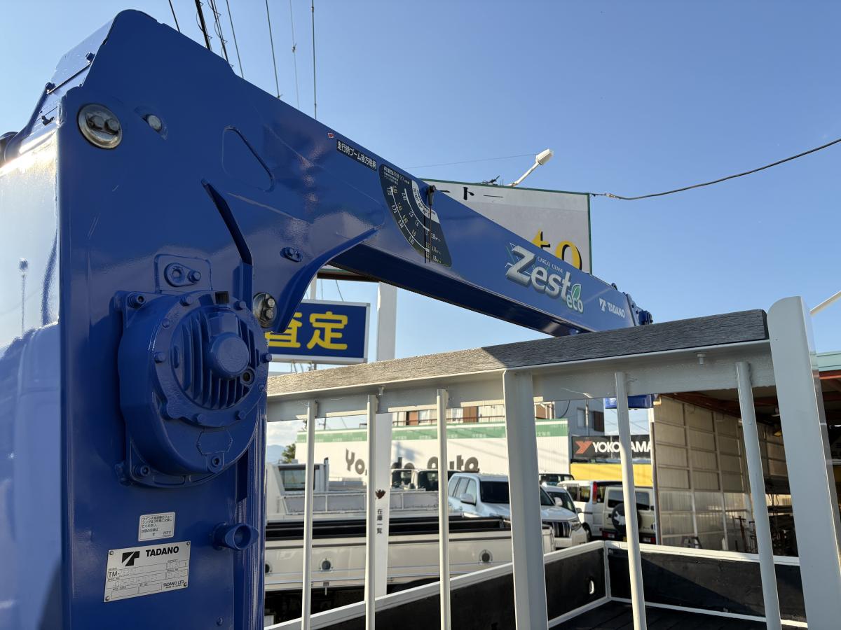 H25デュトロ2t平ボディ 3段クレーン|中古トラックの販売・買取・査定のアイナビ