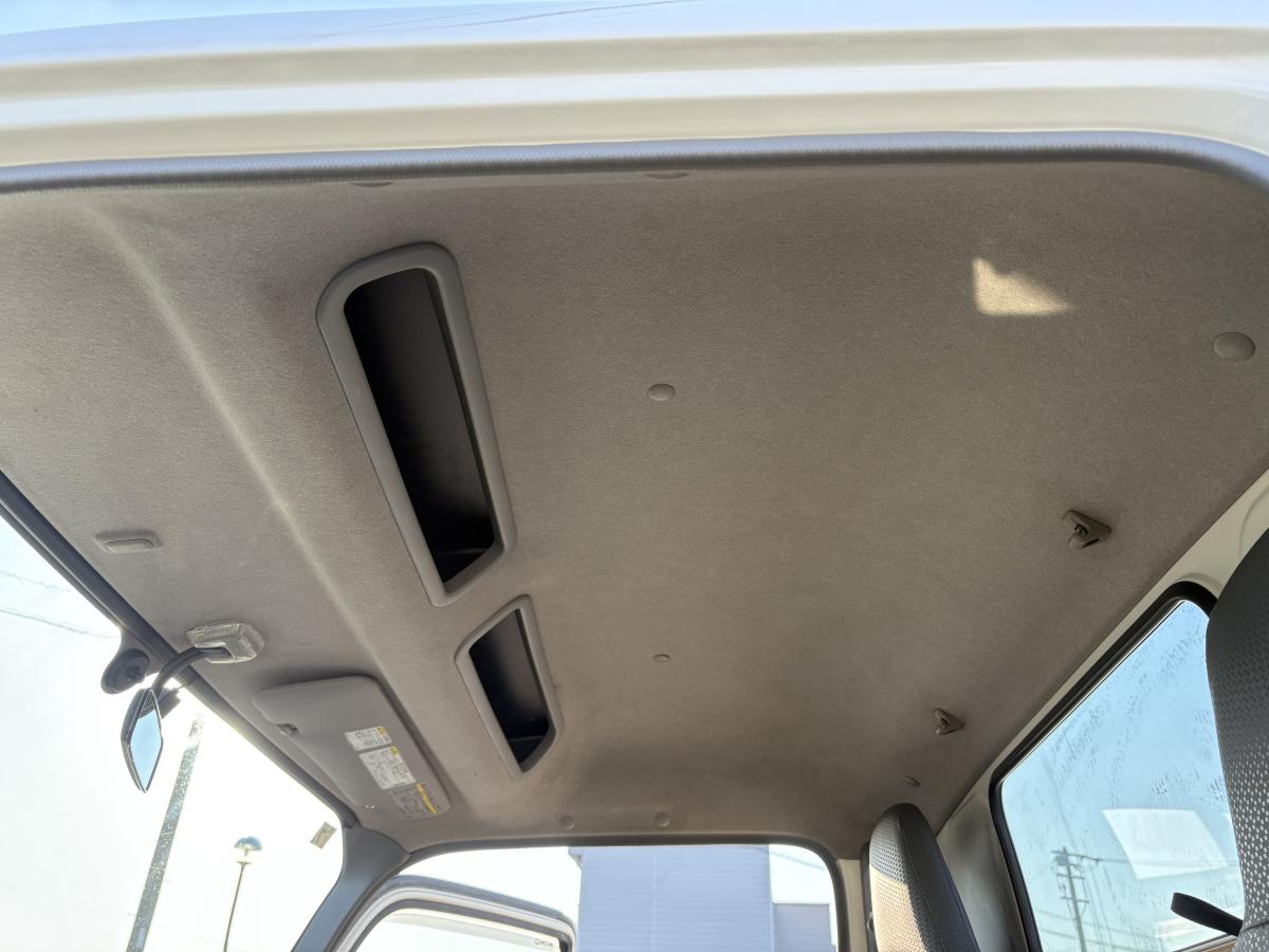 H25デュトロ2t平ボディ 3段クレーン|中古トラックの販売・買取・査定のアイナビ