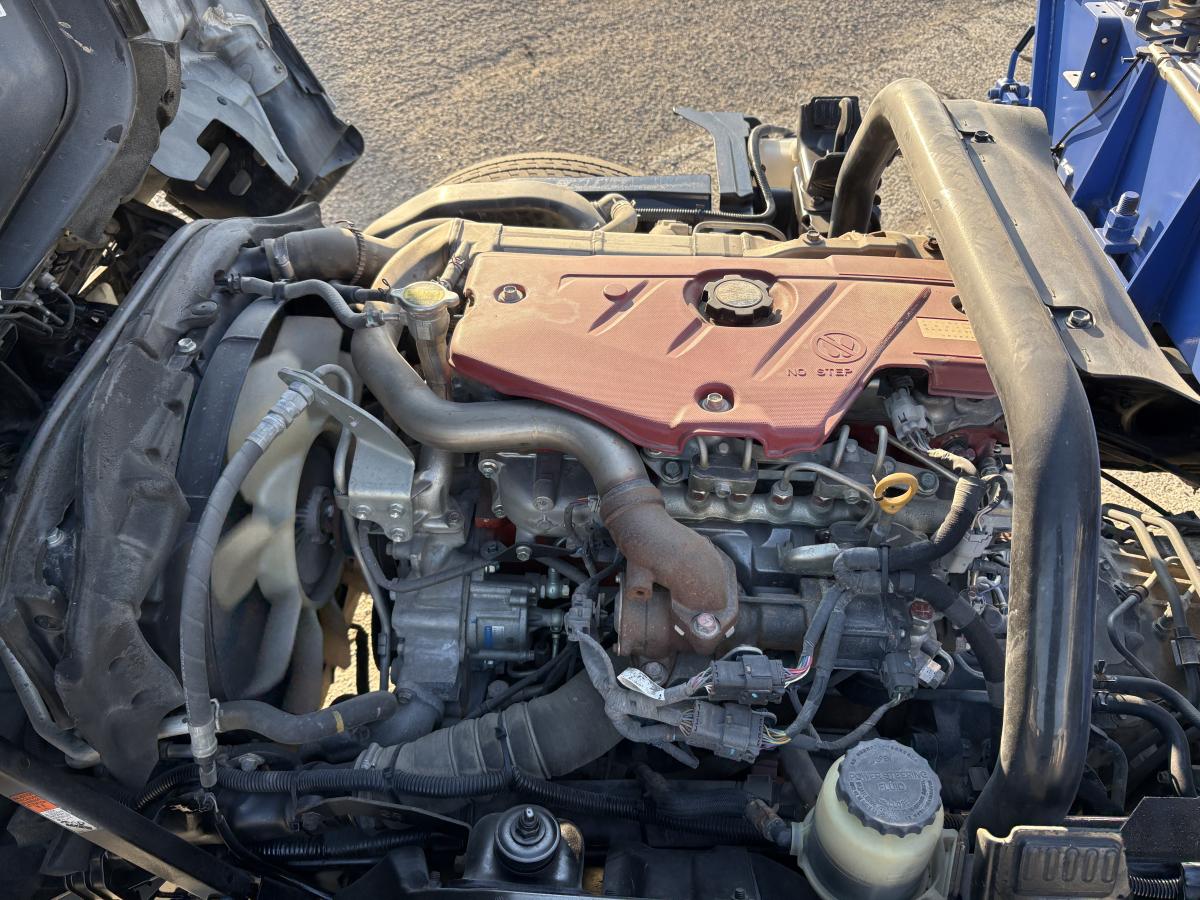 H25デュトロ2t平ボディ 3段クレーン|中古トラックの販売・買取・査定のアイナビ