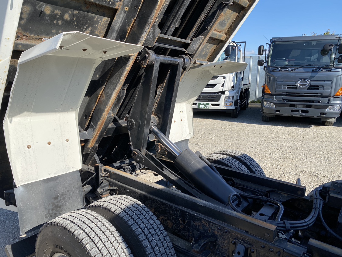 H29年式、エルフ、ワイド、ローダーダンプ、増トン仕様|中古トラックの販売・買取・査定のアイナビ