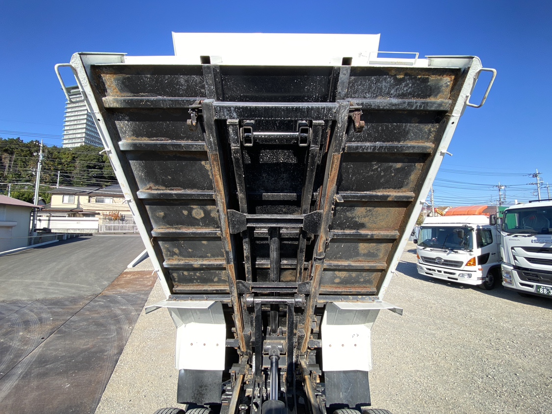 H29年式、エルフ、ワイド、ローダーダンプ、増トン仕様|中古トラックの販売・買取・査定のアイナビ