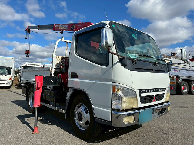 2.33t10尺ベース5速MT2t3t6t小型カーゴクレーン|中古トラックの販売・買取・査定のアイナビ