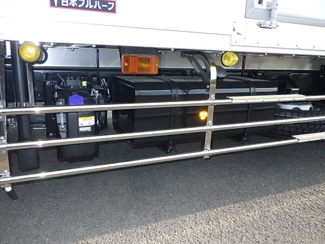 日野 令和7年式 冷凍バン格納ゲート|中古トラックの販売・買取・査定のアイナビ