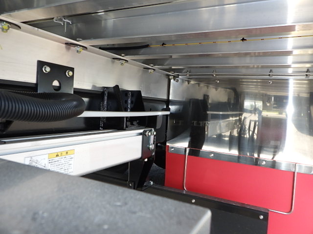 日野 令和7年式 冷凍バン格納ゲート|中古トラックの販売・買取・査定のアイナビ