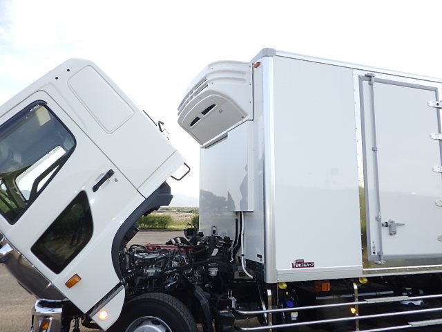 日野 令和7年式 冷凍バン格納ゲート|中古トラックの販売・買取・査定のアイナビ