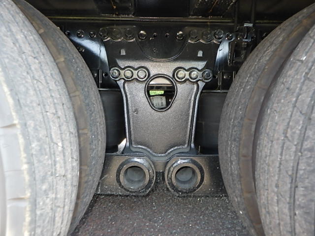 日野 令和6年式 セルフクレーン 車検付き|中古トラックの販売・買取・査定のアイナビ