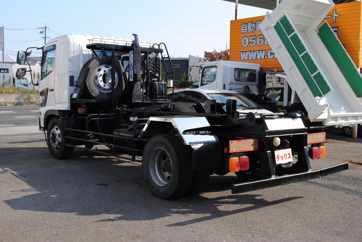 H22 レンジャー アームロール 増トン 積載7.9t|中古トラックの販売・買取・査定のアイナビ