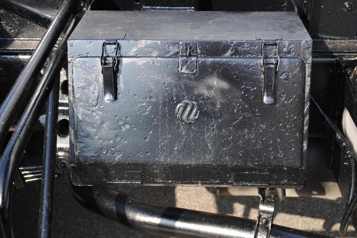 H22 レンジャー アームロール 増トン 積載7.9t|中古トラックの販売・買取・査定のアイナビ