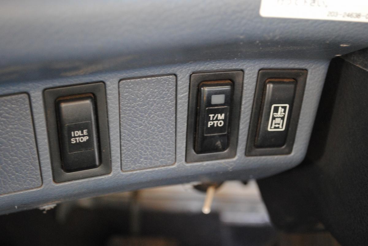 H22 レンジャー アームロール 増トン 積載7.9t|中古トラックの販売・買取・査定のアイナビ