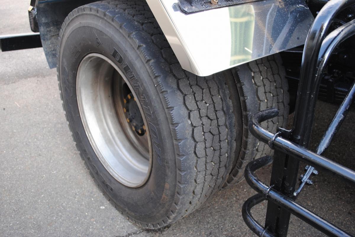 H22 レンジャー アームロール 増トン 積載7.9t|中古トラックの販売・買取・査定のアイナビ