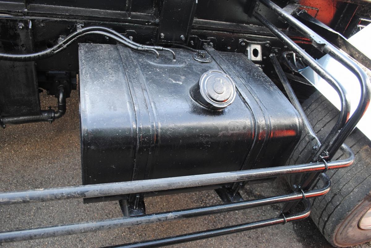 H22 レンジャー アームロール 増トン 積載7.9t|中古トラックの販売・買取・査定のアイナビ