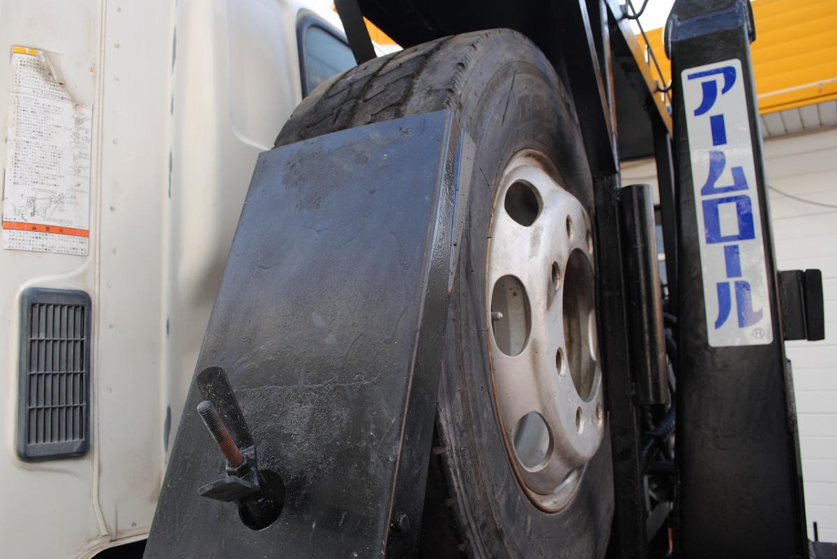 H22 レンジャー アームロール 増トン 積載7.9t|中古トラックの販売・買取・査定のアイナビ