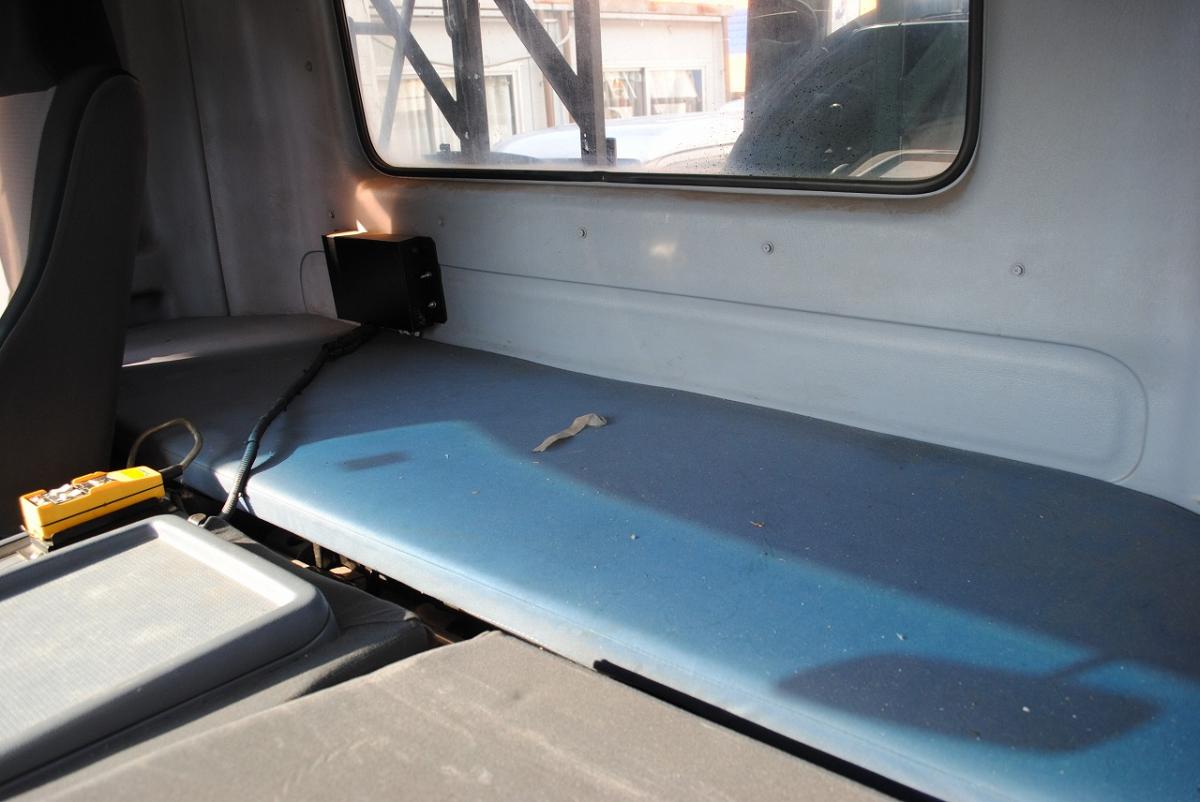 H22 レンジャー アームロール 増トン 積載7.9t|中古トラックの販売・買取・査定のアイナビ