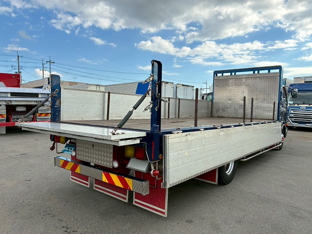 アルミブロックフルキャブベッド付きスタンション根太増し|中古トラックの販売・買取・査定のアイナビ