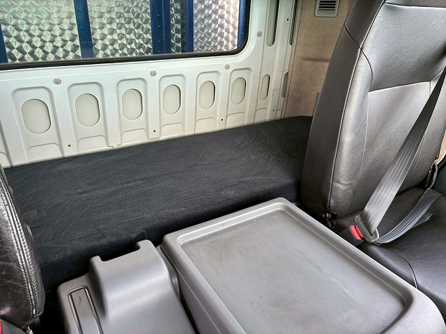 アルミブロックフルキャブベッド付きスタンション根太増し|中古トラックの販売・買取・査定のアイナビ