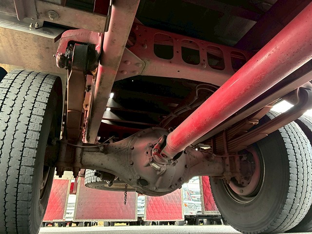 アルミブロックフルキャブベッド付きスタンション根太増し|中古トラックの販売・買取・査定のアイナビ