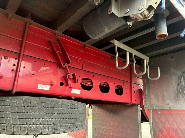 アルミブロックフルキャブベッド付きスタンション根太増し|中古トラックの販売・買取・査定のアイナビ