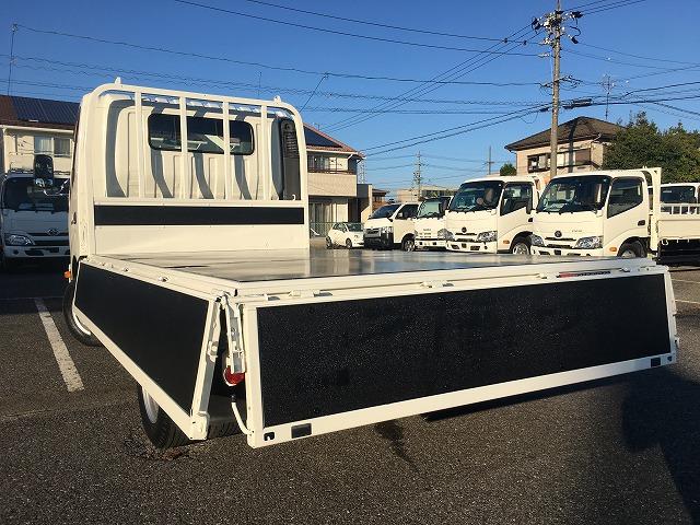 日野 平ボディ デュトロ|中古トラックの販売・買取・査定のアイナビ