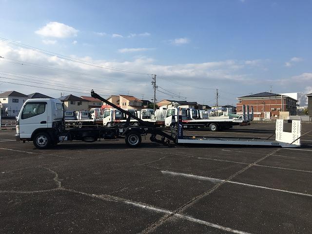 三菱ふそう 特殊車両 キャンター|中古トラックの販売・買取・査定のアイナビ