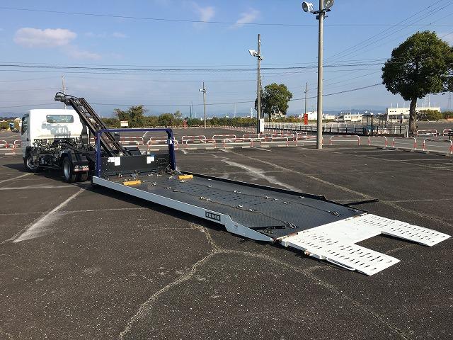 三菱ふそう 特殊車両 キャンター|中古トラックの販売・買取・査定のアイナビ