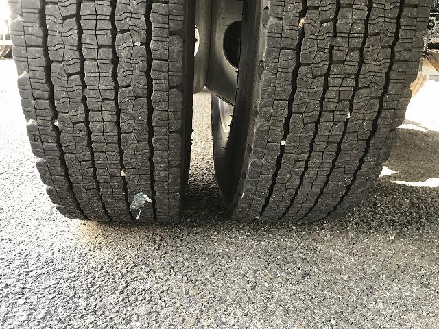 いすゞ ダンプ フォワード|中古トラックの販売・買取・査定のアイナビ