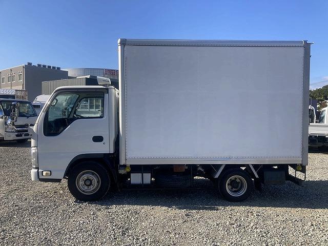 いすゞ バン車|中古トラックの販売・買取・査定のアイナビ