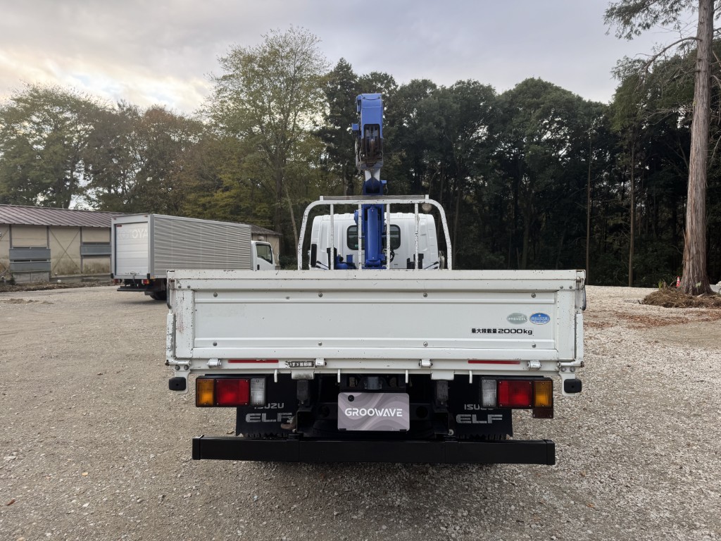 標準ロング吊t数2.6t吊3段ブームタダノラジコン付き|中古トラックの販売・買取・査定のアイナビ