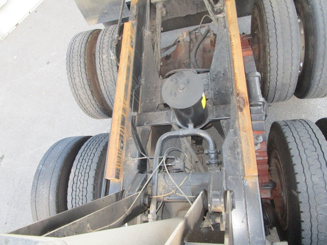 H.29年日野プロフィアダンプ箱ステンレス張り土砂禁22㎥|中古トラックの販売・買取・査定のアイナビ