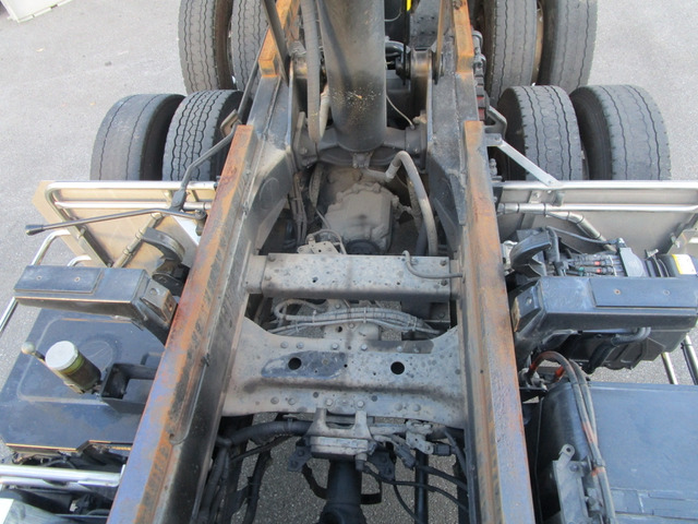 H.29年日野プロフィアダンプ箱ステンレス張り土砂禁22㎥|中古トラックの販売・買取・査定のアイナビ