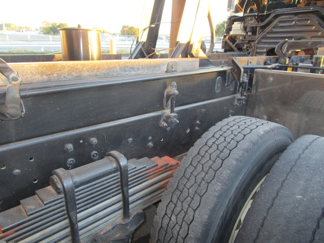 H.29年日野プロフィアダンプ箱ステンレス張り土砂禁22㎥|中古トラックの販売・買取・査定のアイナビ