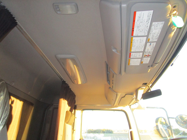 H.29年日野プロフィアダンプ箱ステンレス張り土砂禁22㎥|中古トラックの販売・買取・査定のアイナビ