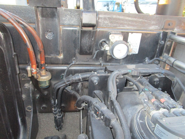 H.29年日野プロフィアダンプ箱ステンレス張り土砂禁22㎥|中古トラックの販売・買取・査定のアイナビ