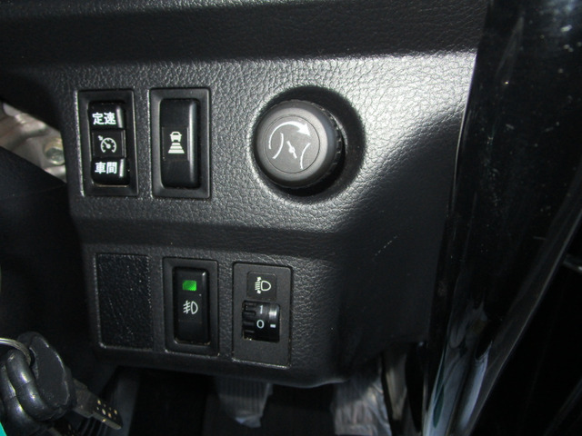 H.29年日野プロフィアダンプ箱ステンレス張り土砂禁22㎥|中古トラックの販売・買取・査定のアイナビ