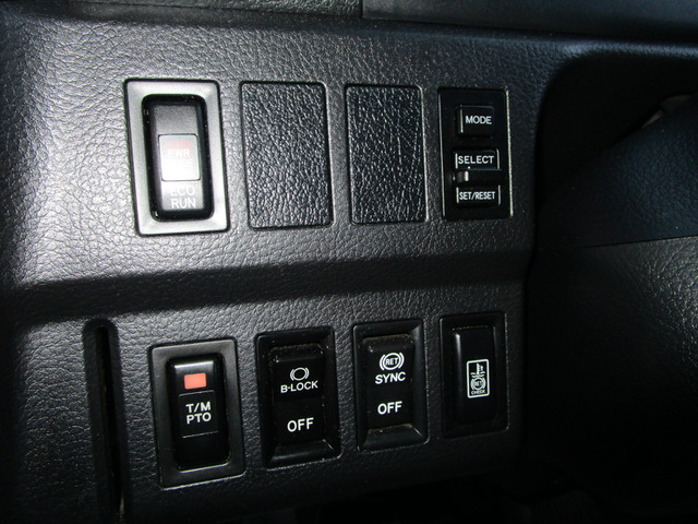 H.29年日野プロフィアダンプ箱ステンレス張り土砂禁22㎥|中古トラックの販売・買取・査定のアイナビ