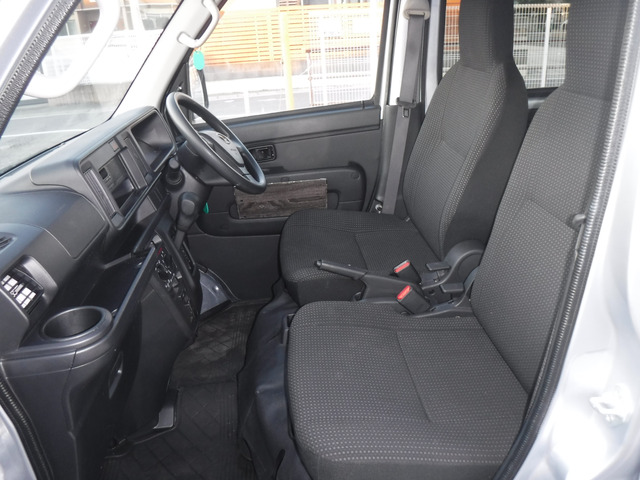 H.31年ダイハツハイゼットカーゴデラックスハイルーフ|中古トラックの販売・買取・査定のアイナビ