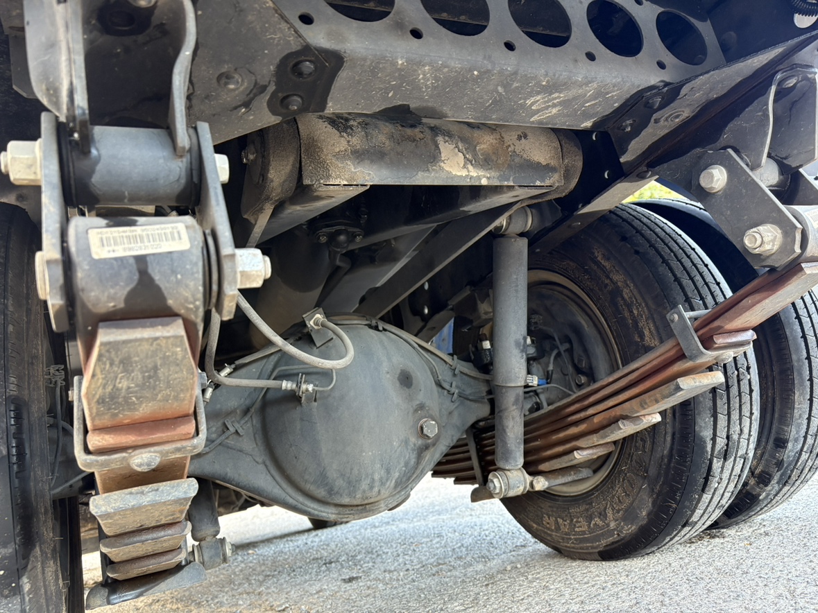 H31年式3tダンプ車検付き尿素なし|中古トラックの販売・買取・査定のアイナビ