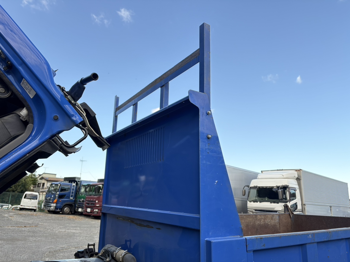 H31年式3tダンプ車検付き尿素なし|中古トラックの販売・買取・査定のアイナビ