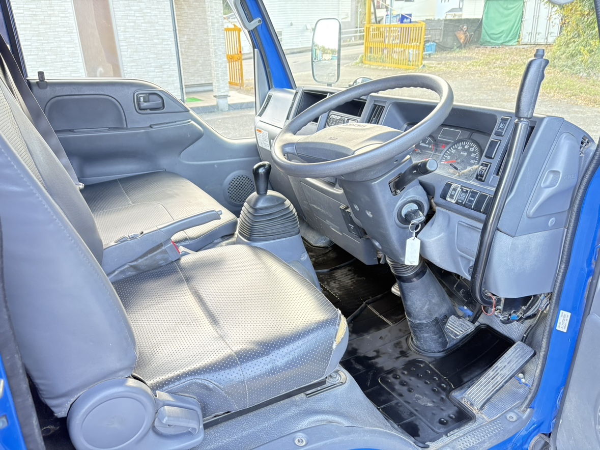 H31年式3tダンプ車検付き尿素なし|中古トラックの販売・買取・査定のアイナビ