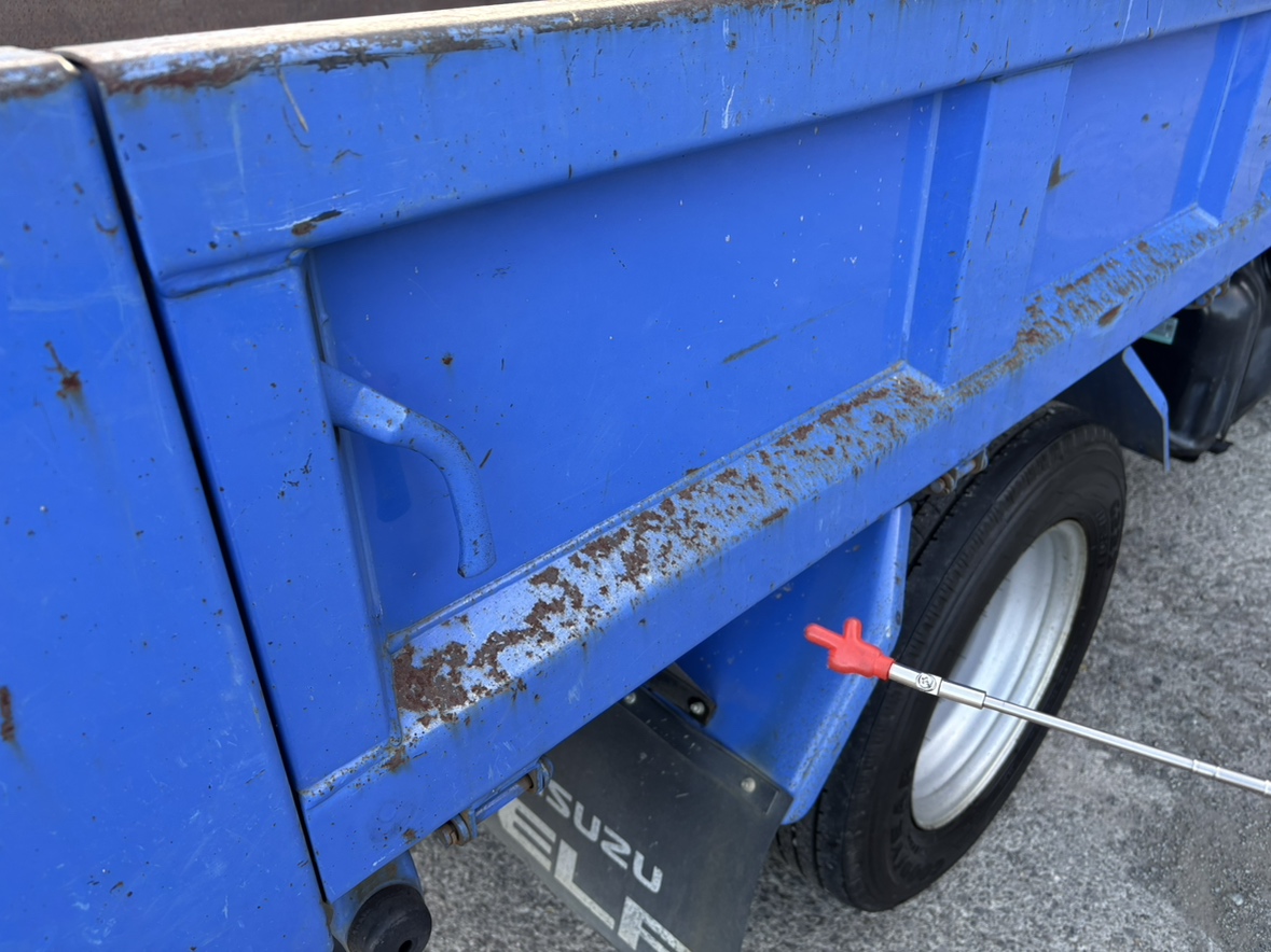 H31年式3tダンプ車検付き尿素なし|中古トラックの販売・買取・査定のアイナビ