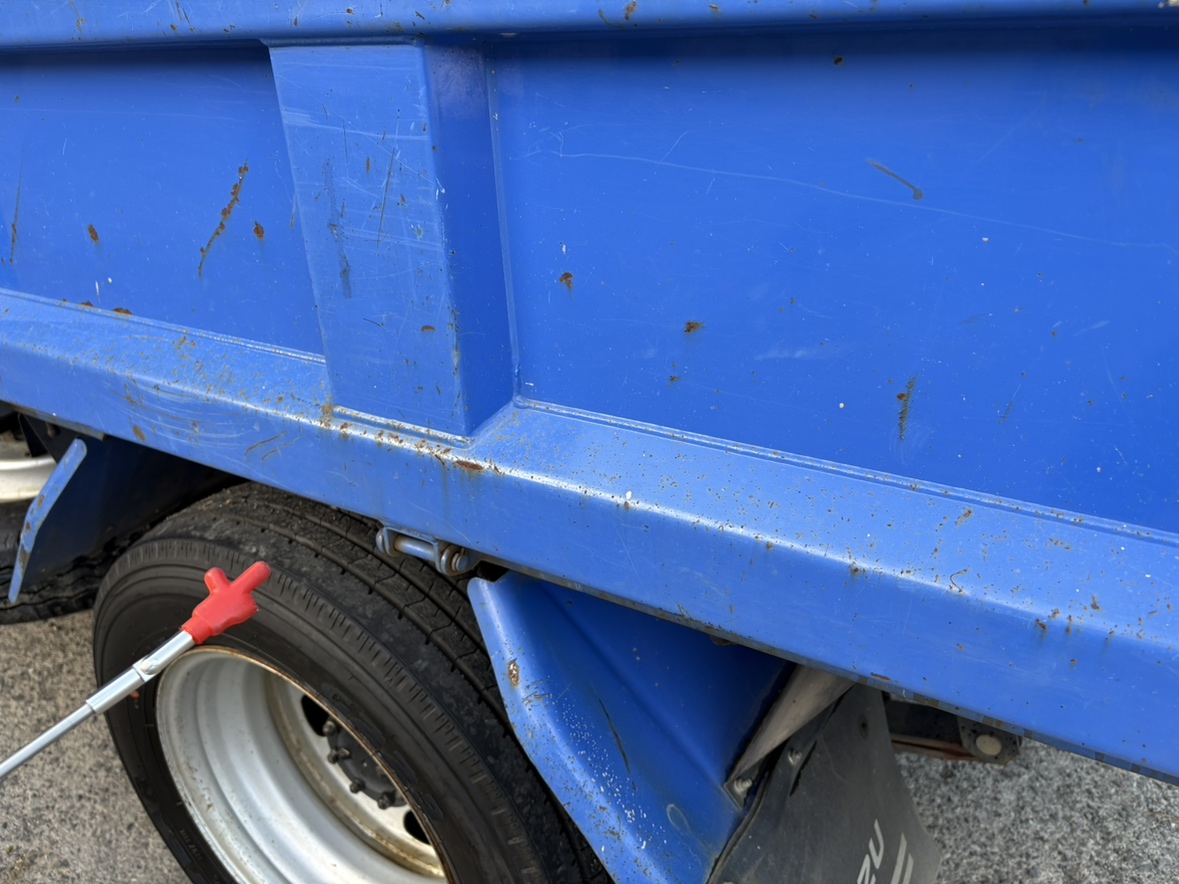 H31年式3tダンプ車検付き尿素なし|中古トラックの販売・買取・査定のアイナビ